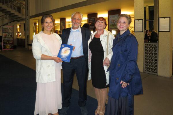 Holger Boppel and his wife, Gabriele, and their two daughters, Verena and Simone at Shen Yun Performing Arts at Festspielhaus Neuschwanstein in Fussen, Germany, on May 5, 2022. (Si Fan/The Epoch Times)