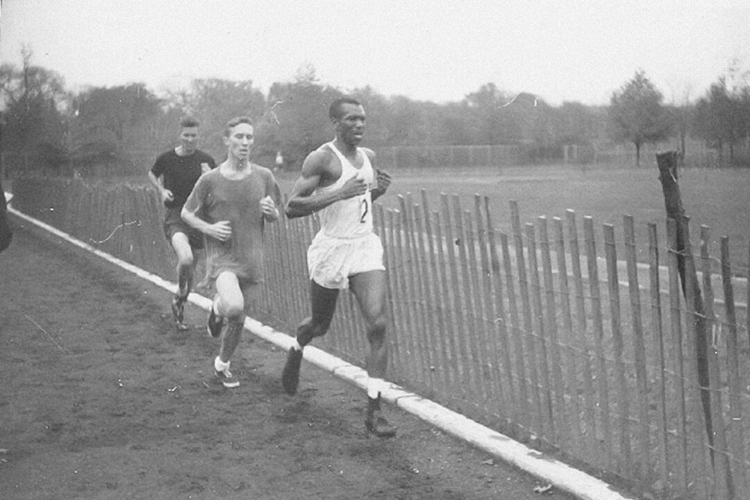 Inspirational Athletes from History: How Ted Corbitt Used His Running Career to Help Those in Need of Physical Therapy