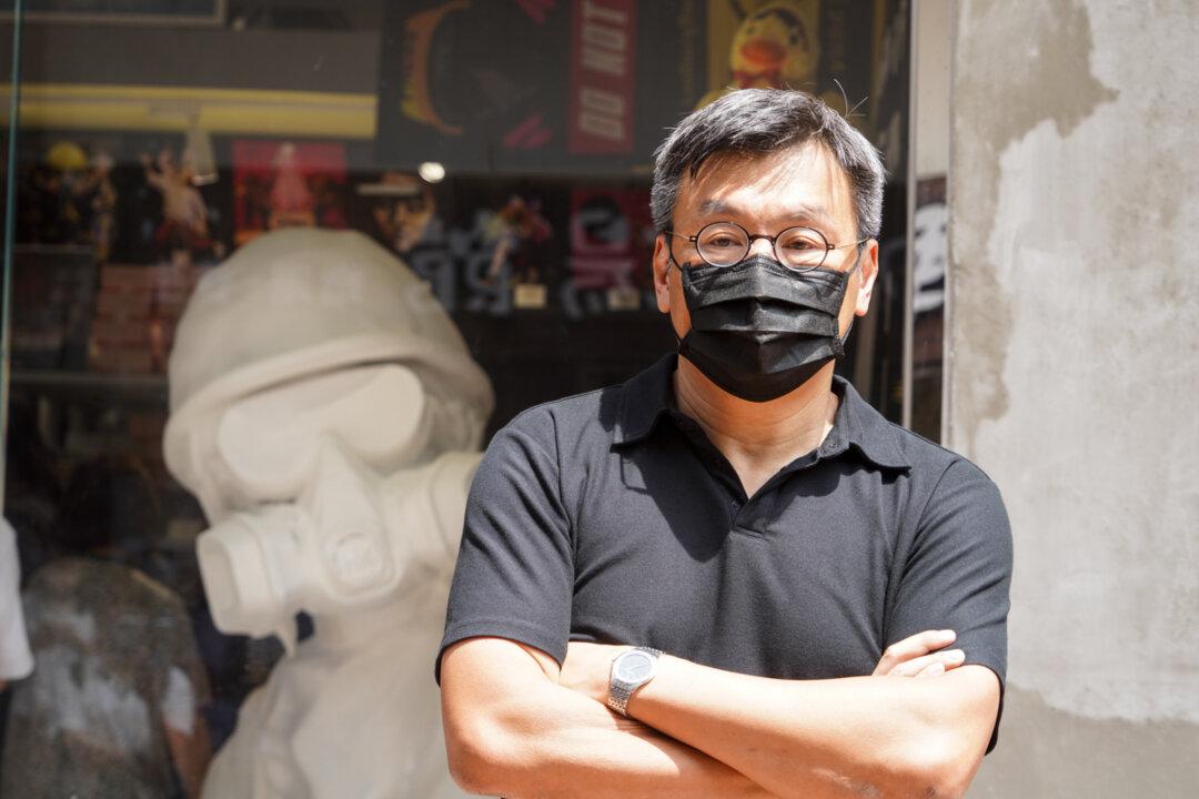 Why Do Leftist Media Lose Support in Hong Kong?