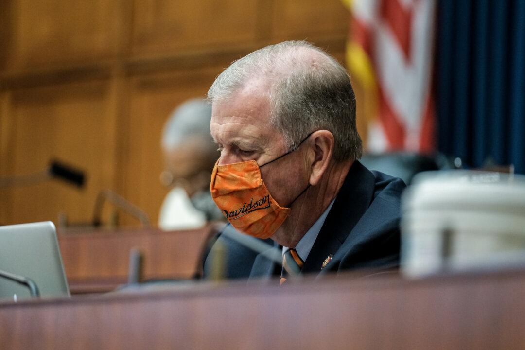 Republican Representative’s Pro-Israel Sign Outside Office Vandalized