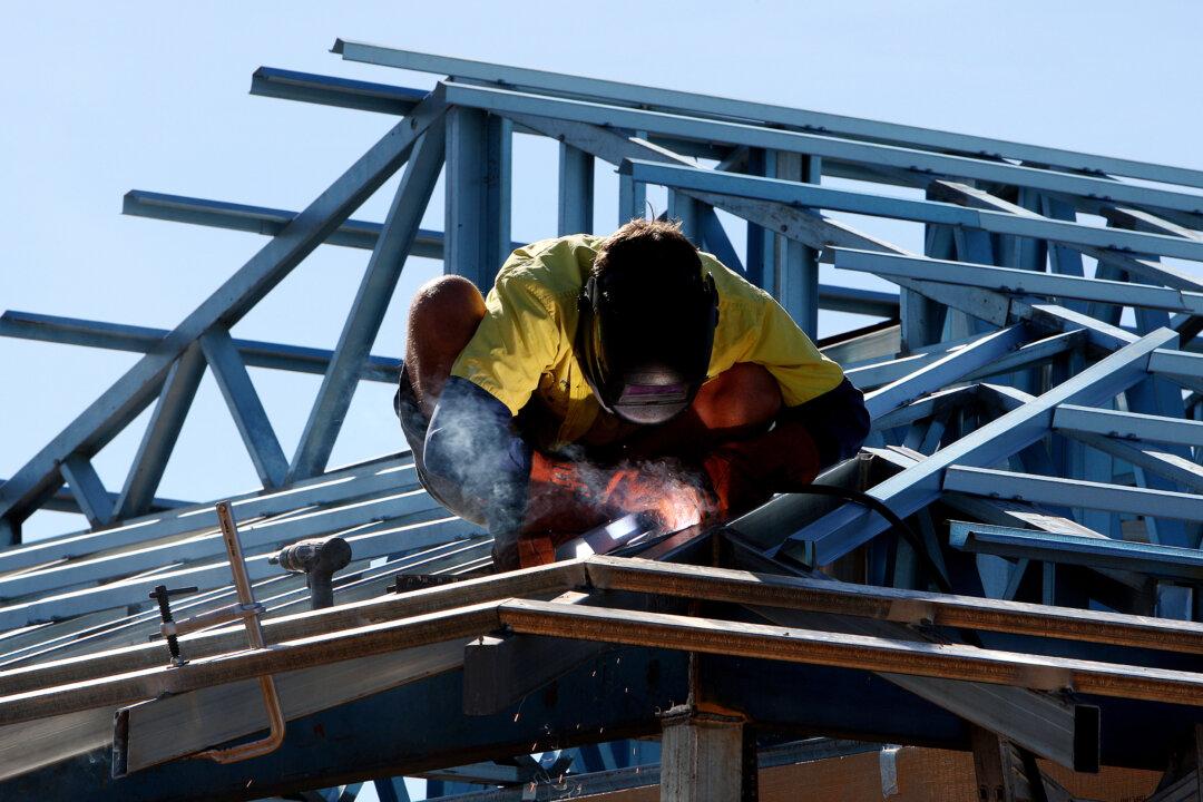 Greens Flex Power to Reach Deal With Labor on Housing Affordability Bill