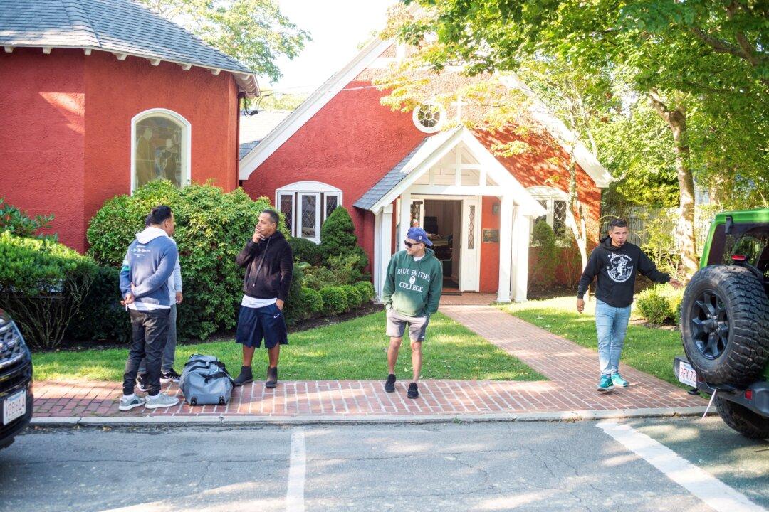 Illegal Immigrants Flown to Martha’s Vineyard Will Get ‘Crime Victim’ Visas