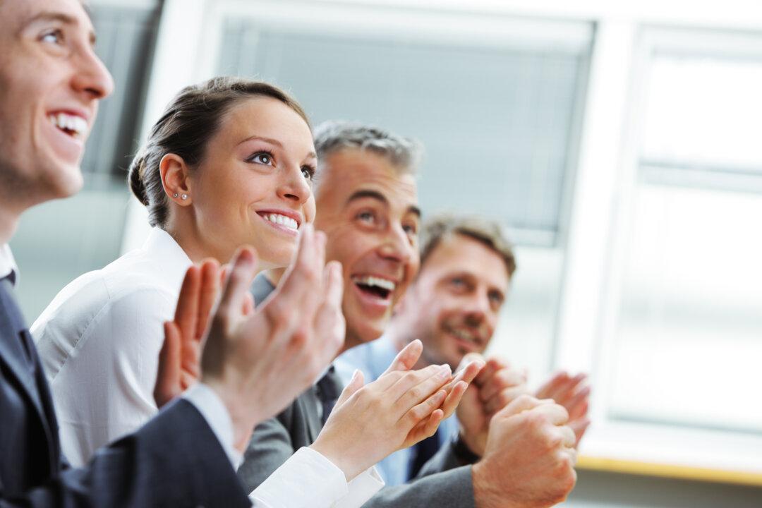 How to Create an Attractive Presentation for Investors