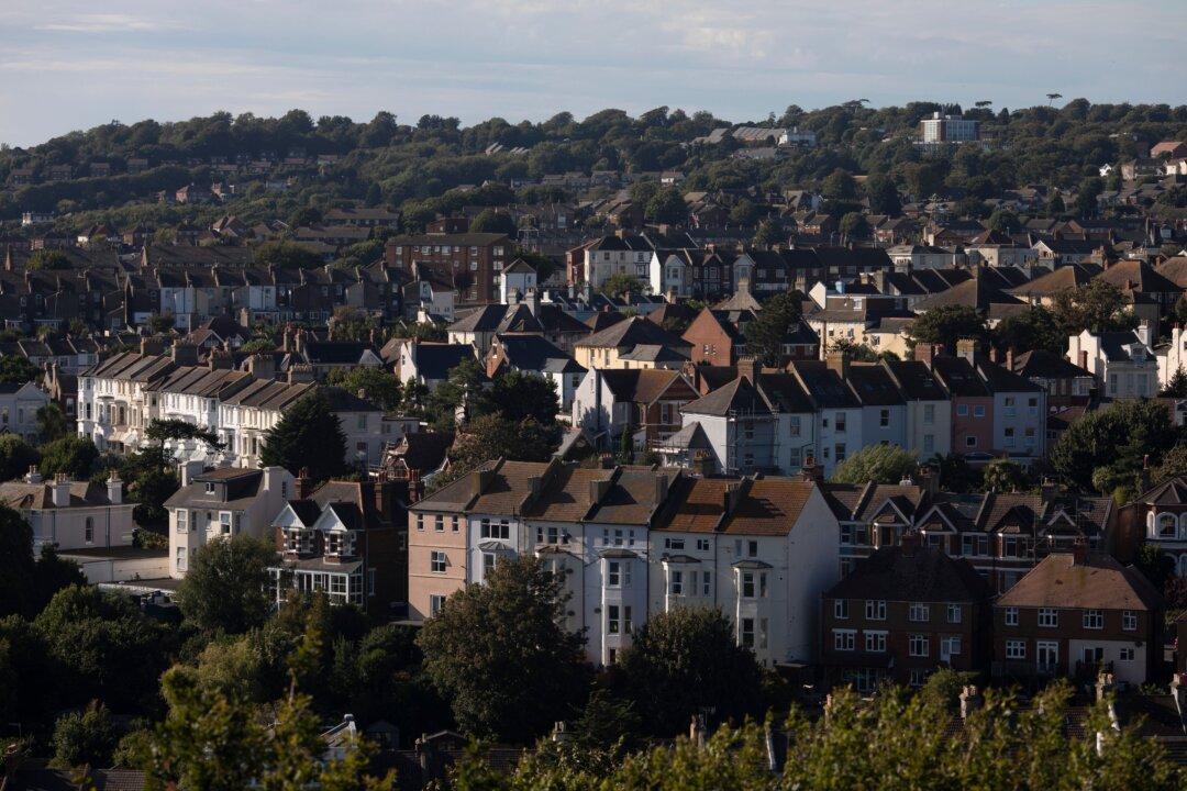 Rents Soar by 9 Percent in a Year: ONS