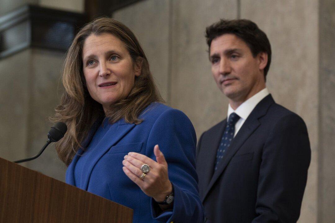 Poll Says Freeland Preferred Candidate to Succeed Trudeau as Liberal Party Leader