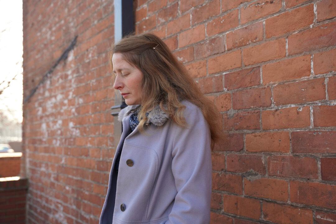 Silent Prayer in Abortion Clinic Buffer Zones Not Unlawful, Government Says