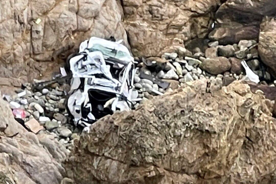 Man Suspected of Intentionally Driving Off California Cliff