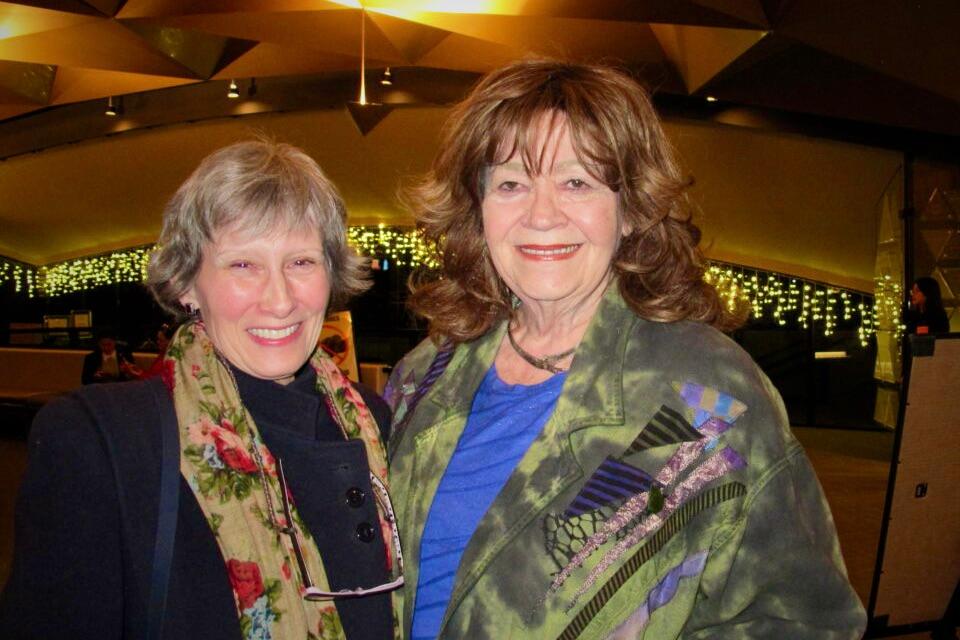 Shen Yun Stories Inspire Award-Winning Poet and Creative Writer