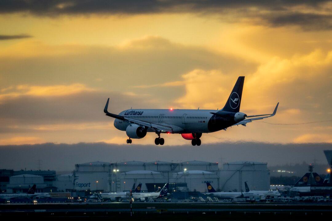 Websites of Several German Airports Not Reachable