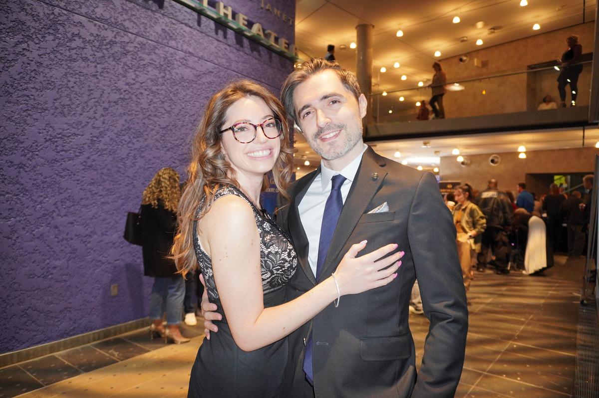 Movements of Shen Yun Dancers ‘Encapsulate Divinity,’ Bring Hope to Mesa Audience