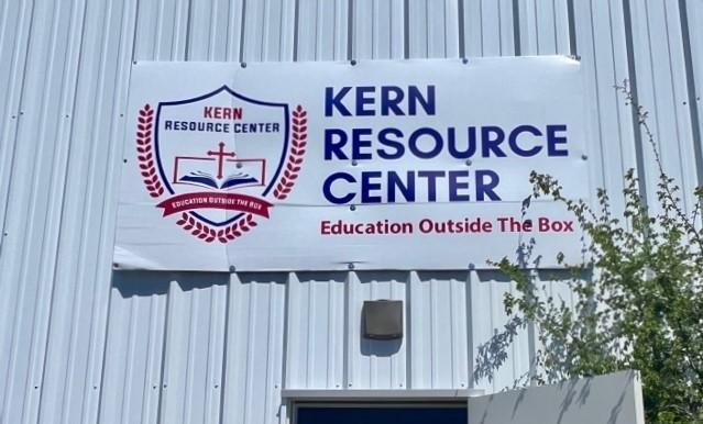 Parents in California Collaborate to Create Alternative to Public School