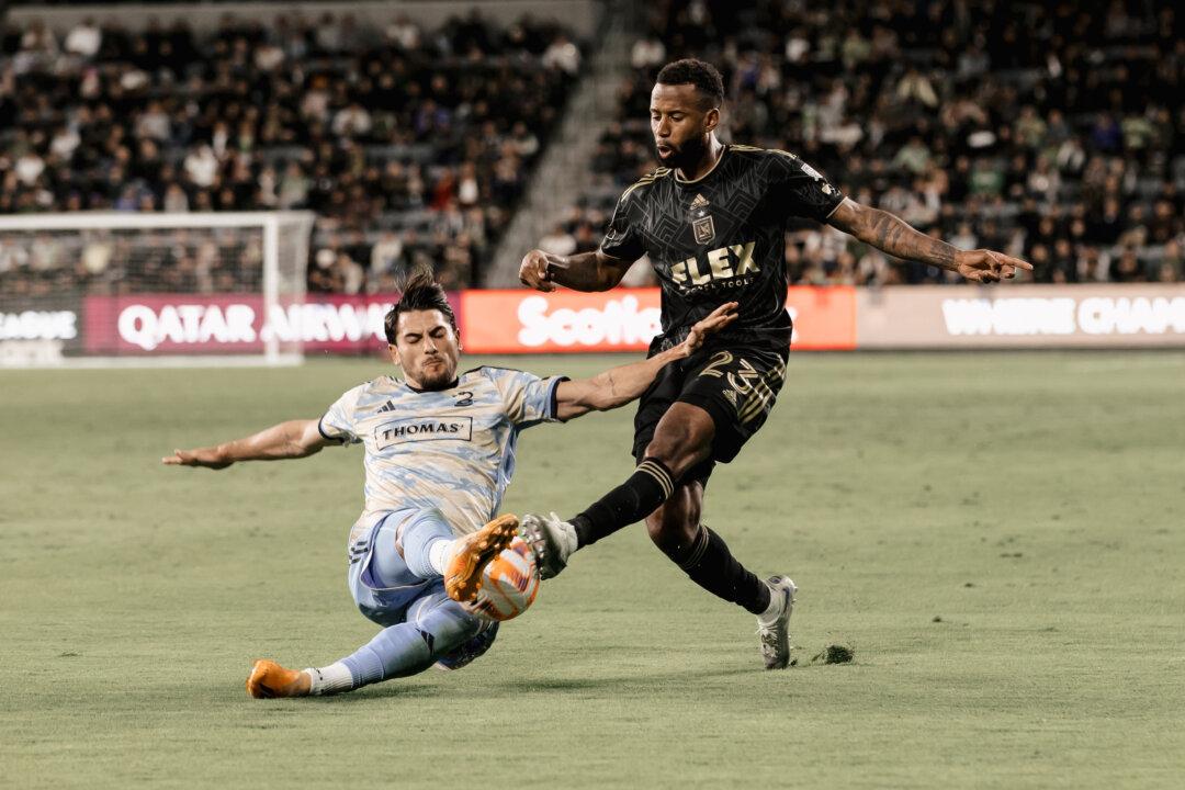 LAFC Beats Union 3–0 to Advance to Champions League Finals