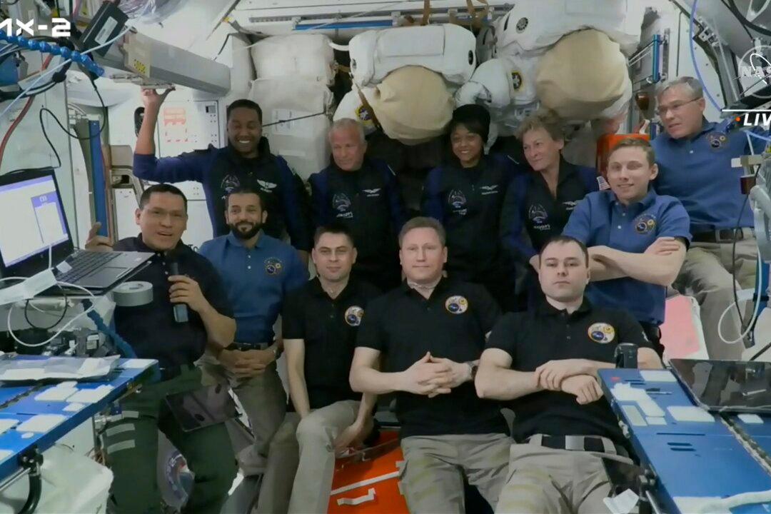 International Space Station Welcomes 2 Saudi Visitors, Including Kingdom’s First Female Astronaut