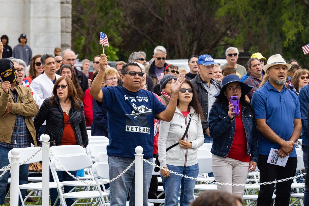 Thousands Gather in Santa Ana to Celebrate Memorial Day