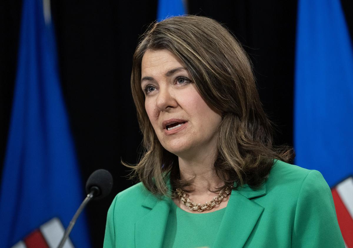 Alberta Premier Accuses Facebook of Censorship Over Temporary Posting Restriction