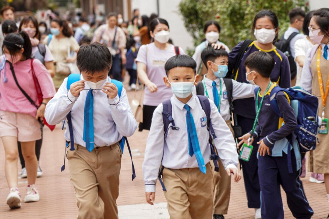 Hong Kong Government Distributes 60,000 New ‘National Security’ Picture Books to Sell CCP’s One-Party Rule to Students