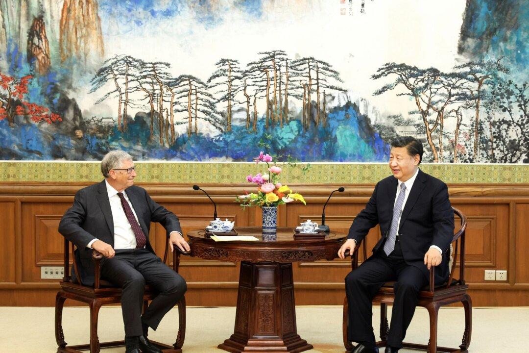 Xi Calling Bill Gates ‘An Old Friend’ Is Not a Compliment: Expert