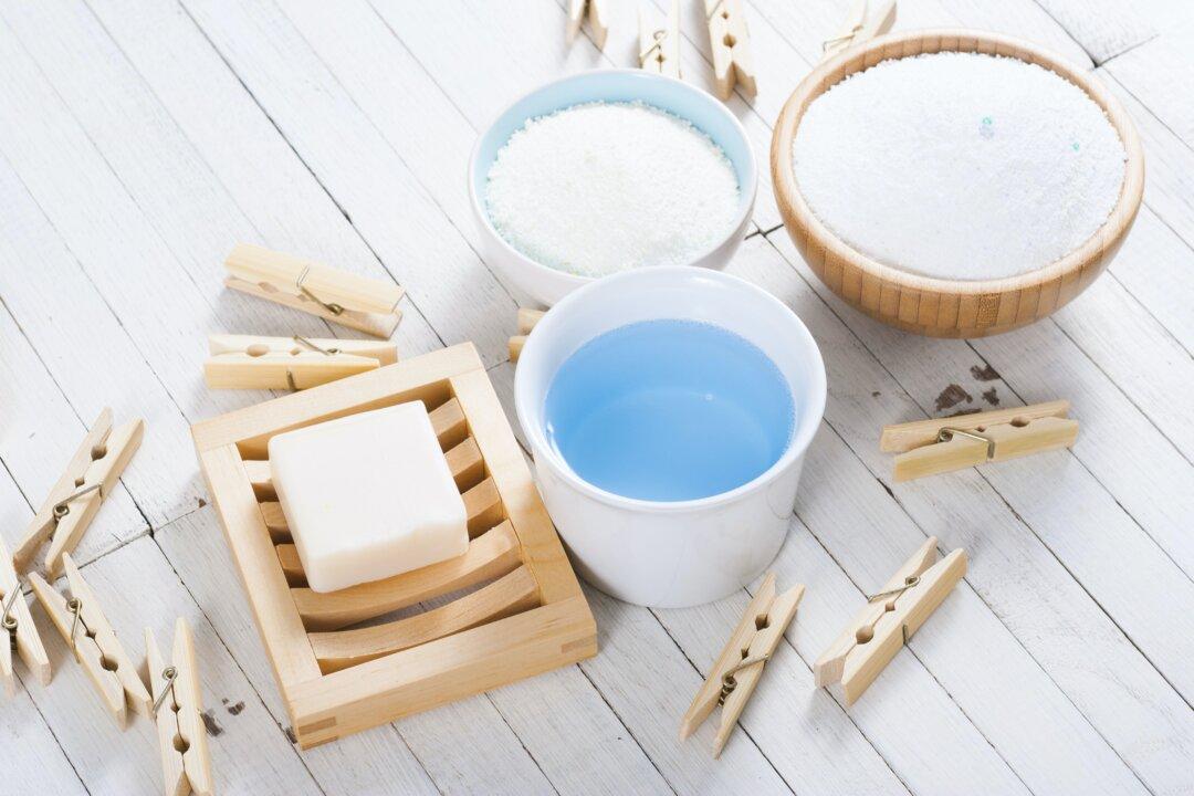 Help! I Get Clumps of Crystals in My Homemade Laundry Detergent