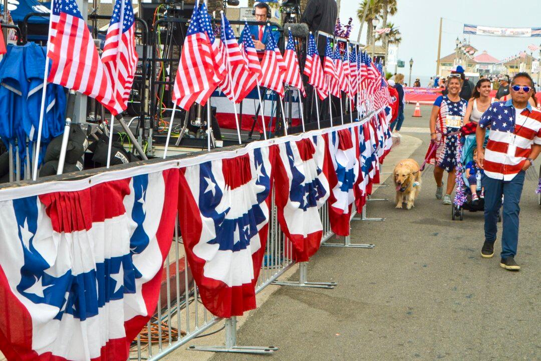 California Bill to Coordinate Celebrations of US’s 250th Birthday Moves Forward