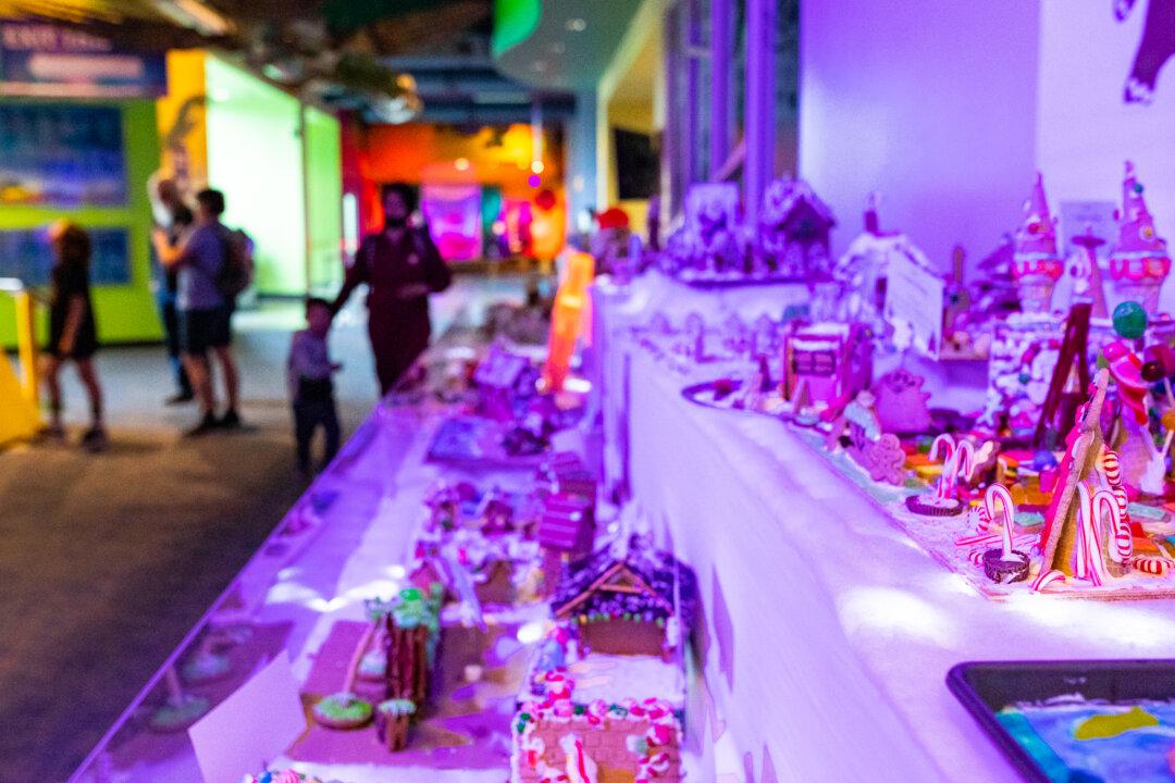 Discovery Cube Los Angeles and Orange County Present ‘Holidays at the Cube’