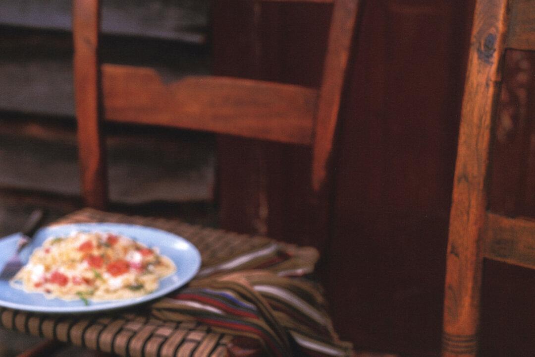 Summer Spaghetti With Tomatoes and Corn Keeps the Kitchen Cool