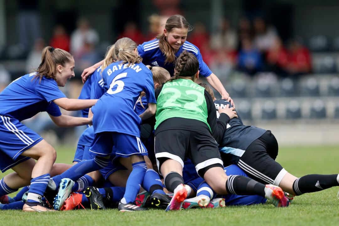 Federal Judge Blocks Arizona’s Transgender Sports Ban After Teens File Lawsuit