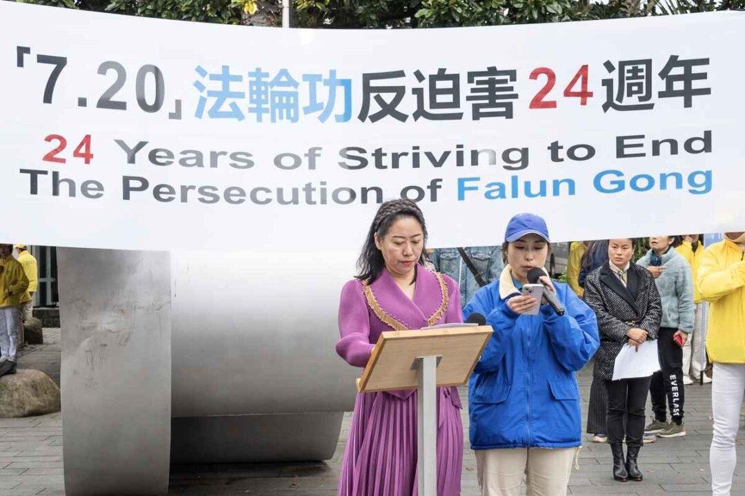 Former Teacher Speaks Out on Children Being Victims of the CCP’s Persecution of Falun Gong