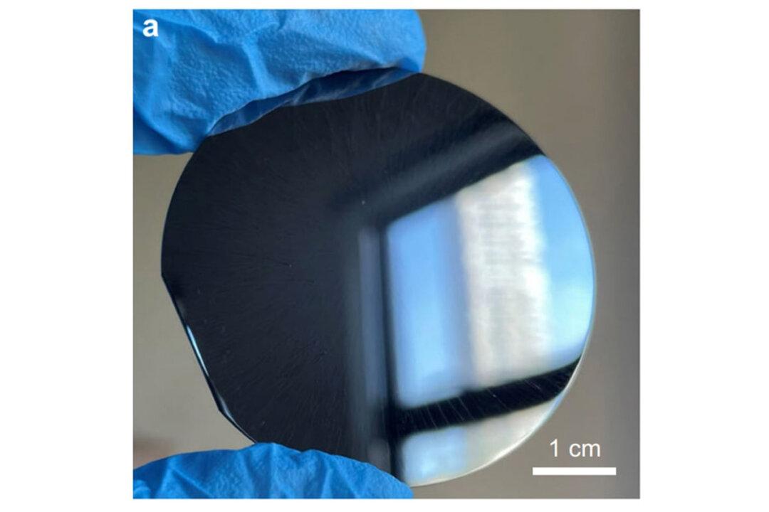 HKU Develops Unreplicable Anti-Counterfeit Labels Using Diamond Microparticles
