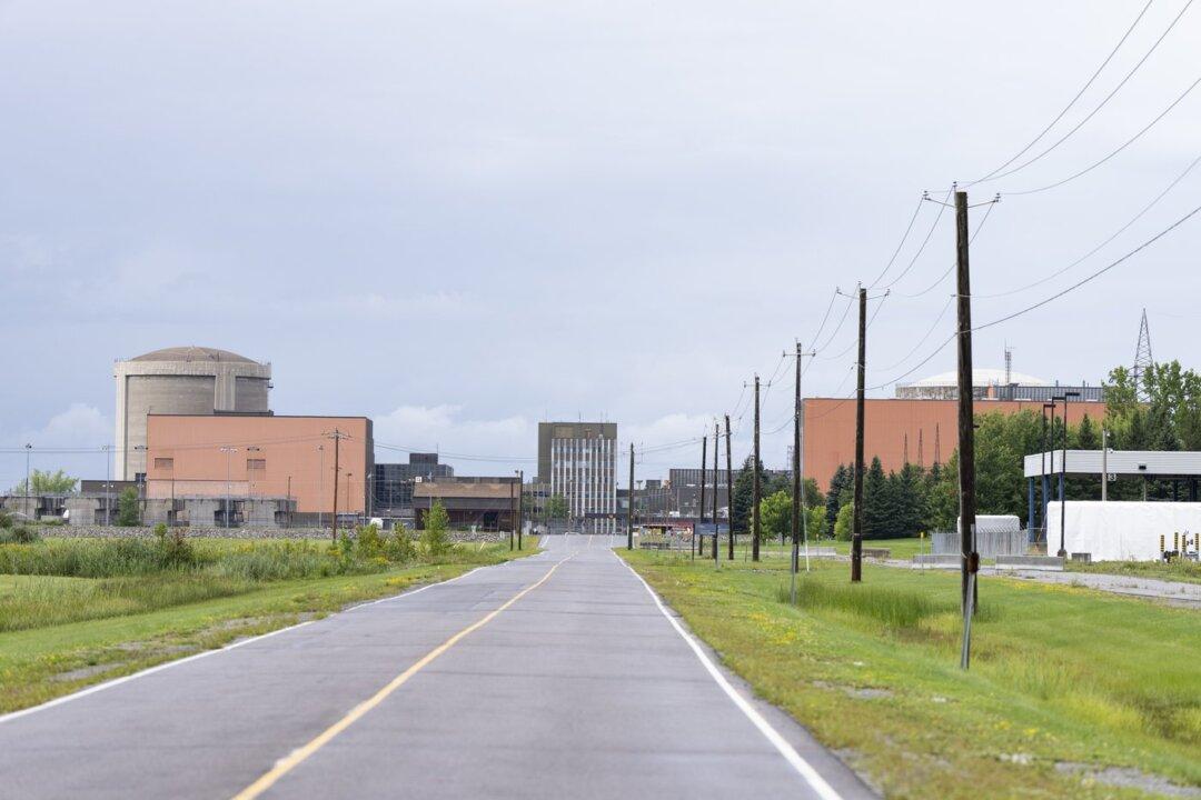 Canada ‘Trailing Partners’ on Securing Vital Utilities and Services: Internal Memo