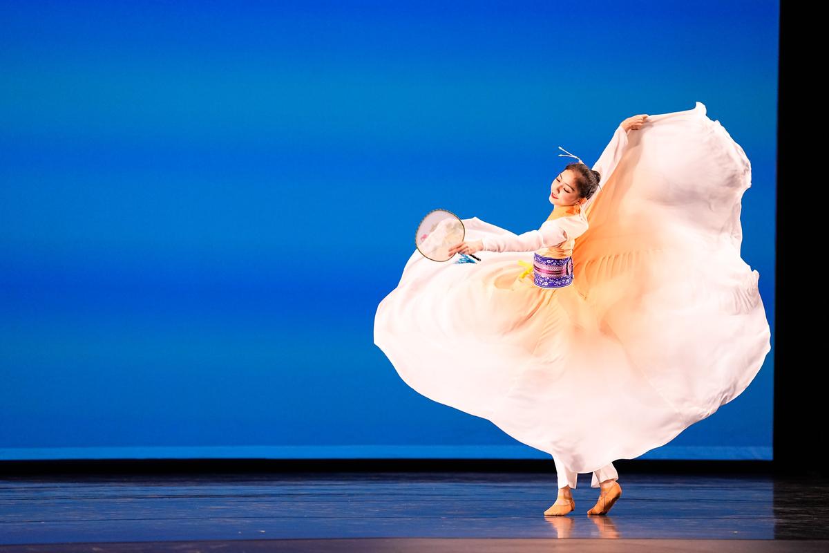 Sherry Wu in the preliminary round of the NTD International Classical Chinese Dance Competition in Purchase, New York, on Sept. 8, 2023. (Larry Dye)