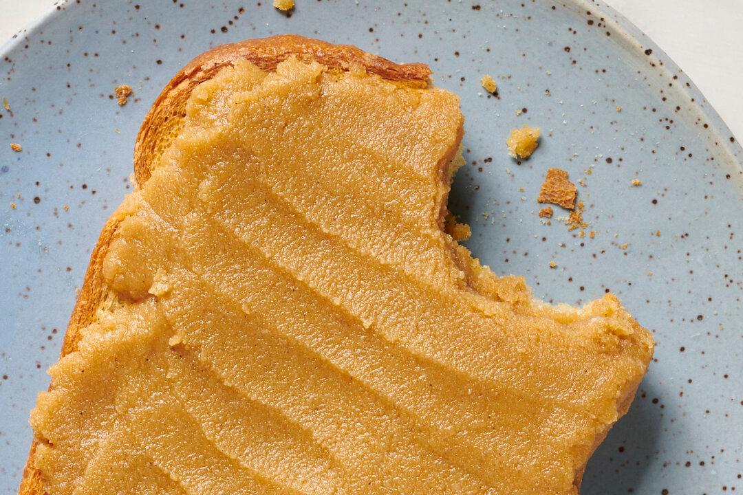 Creamy Cashew Butter Is so Good, It May Just Replace Your Favorite Jar of Peanut Butter