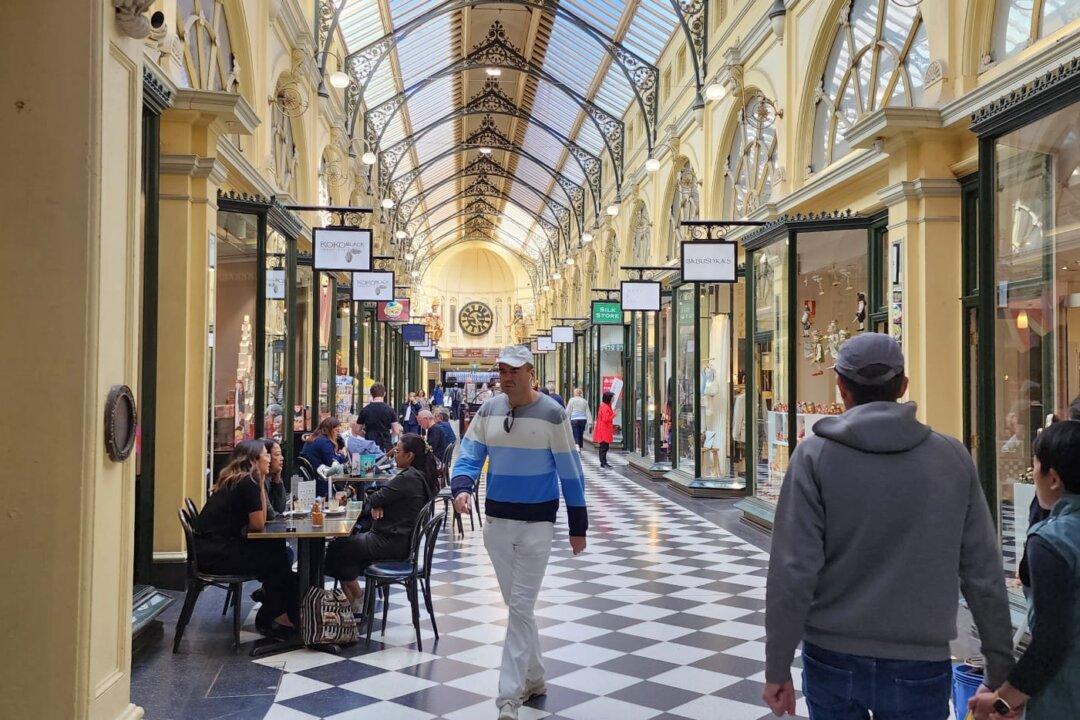 Cost of Electricity, Rent, and Bread All Soaring: Opposition Responds to Inflation Figures