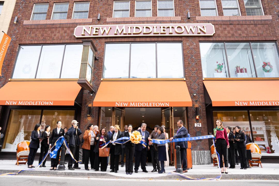 New Department Store Debuts in Middletown to Revive Traditional Shopping