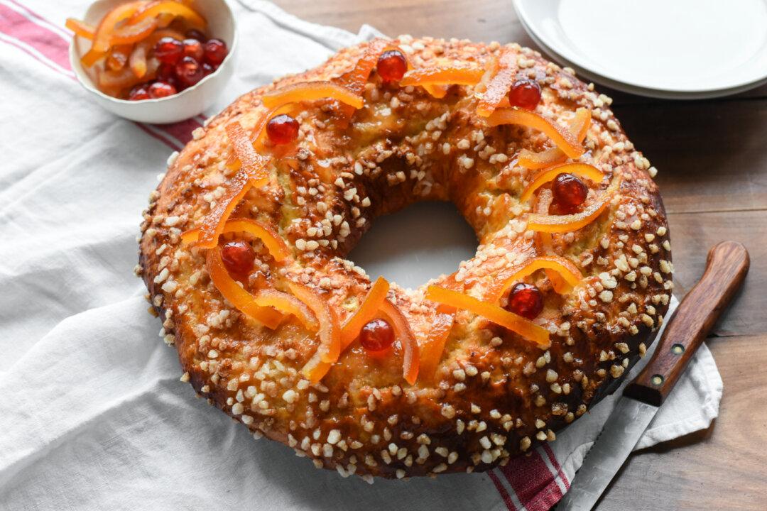 This Sparkling Brioche des Rois Is a Crown Fit for a King