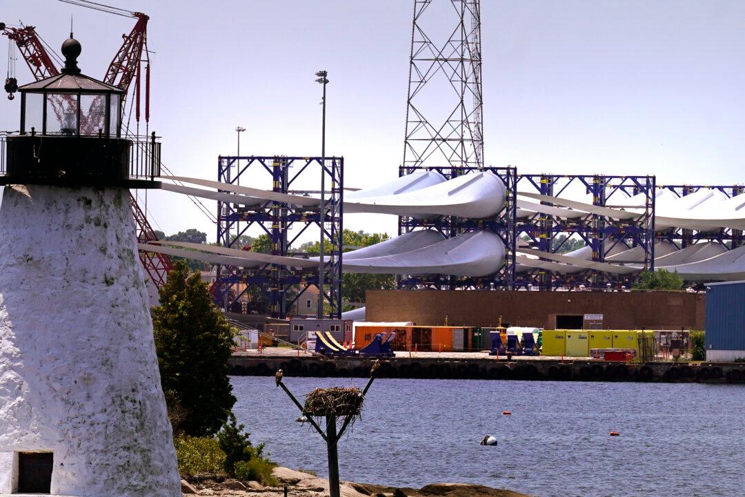 Energy Lease Hypocrisy: Biden Admin Uses Taxpayer Protections to Prop Up Wind, Gut Oil