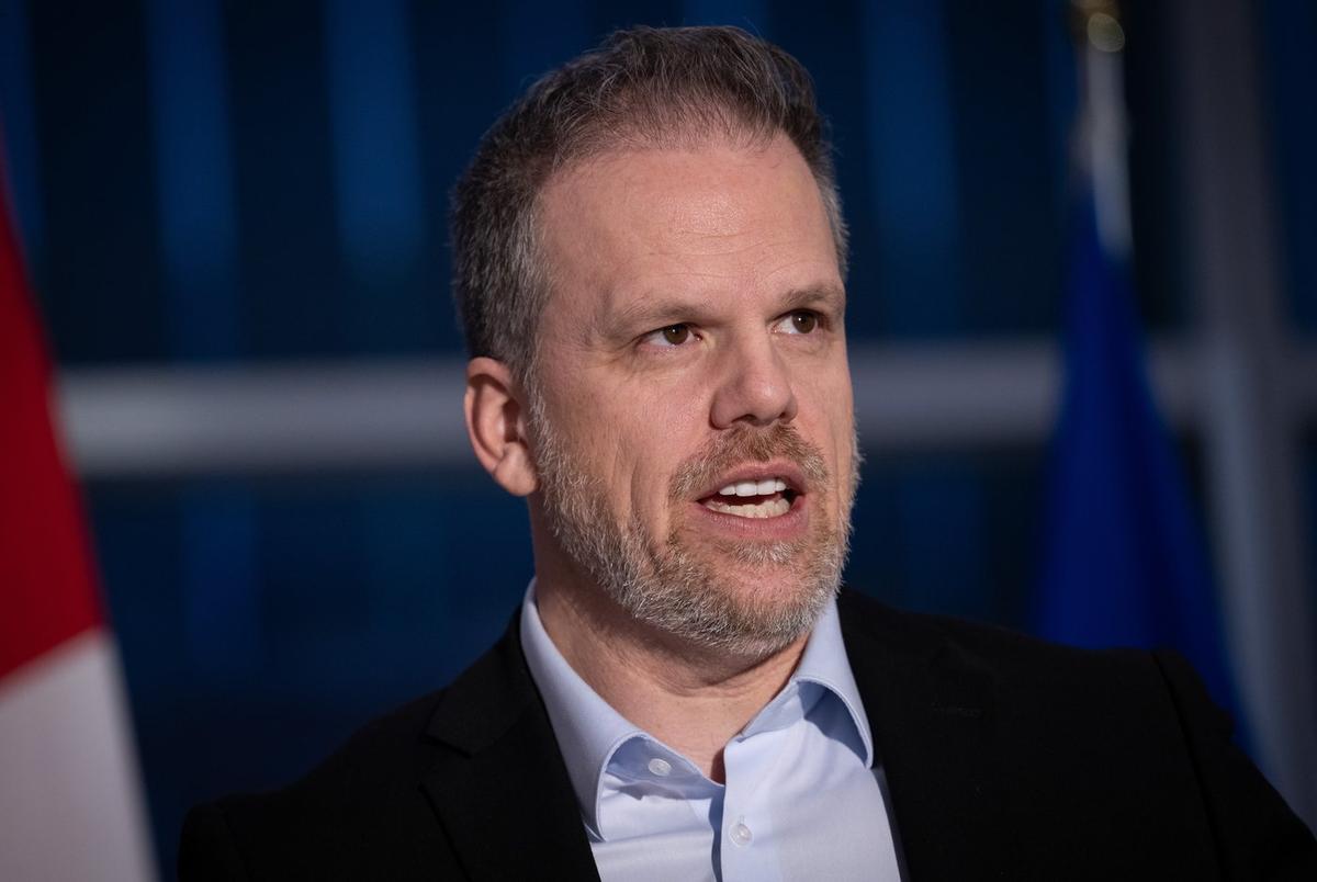 Health Minister Mum on Cost of Pharmacare Plan Covering Contraception and Diabetes Meds