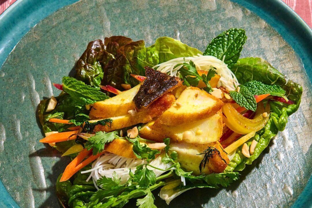 Hanoi Turmeric Halibut With Dill (Cha Ca La Vong)