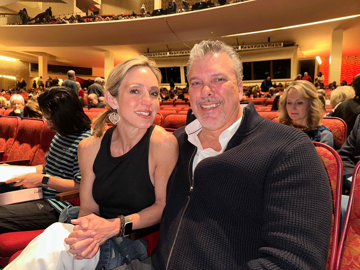 Shen Yun Is ‘Very Enlightening and Culturally Diverse,’ Says Business Owner