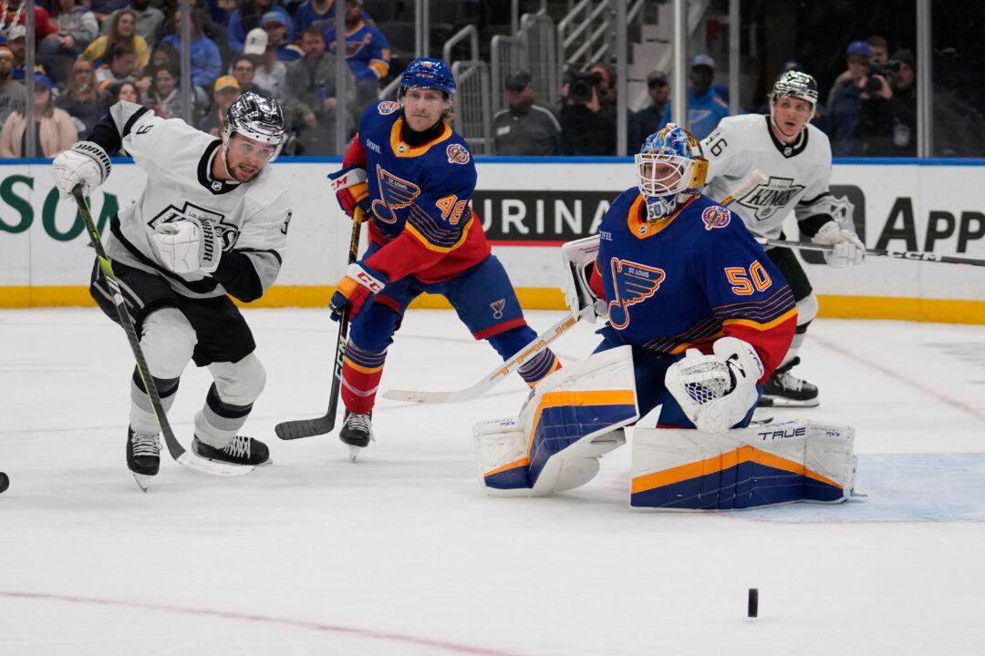Kings Fall 3–1 in St. Louis as Blues Goaltender Binnington Registers 40 Saves