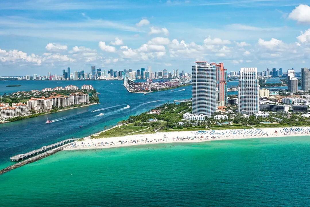 Judge Rules Miami ‘Unconstitutionally’ Gerrymandered Voting Maps