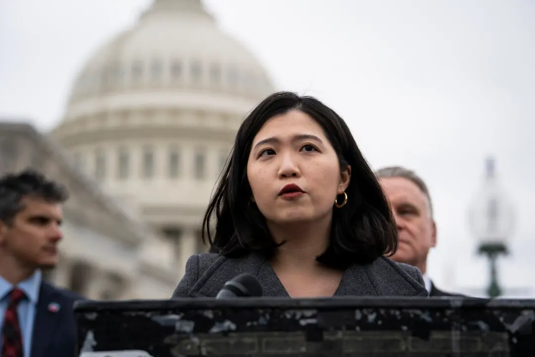 Hong Kong Convicts Father of US-Based Activist Under National Security Law