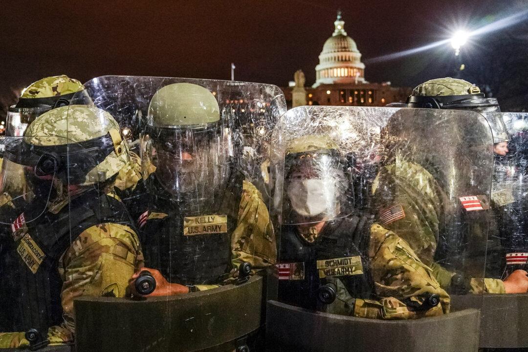 Military Whistleblowers to Challenge Jan. 6 Claims