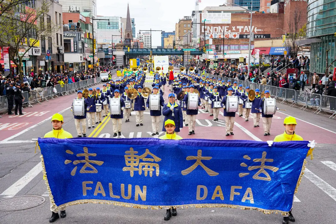 Chinese Activists: We Got to Know Falun Gong Through 4/25 Appeal