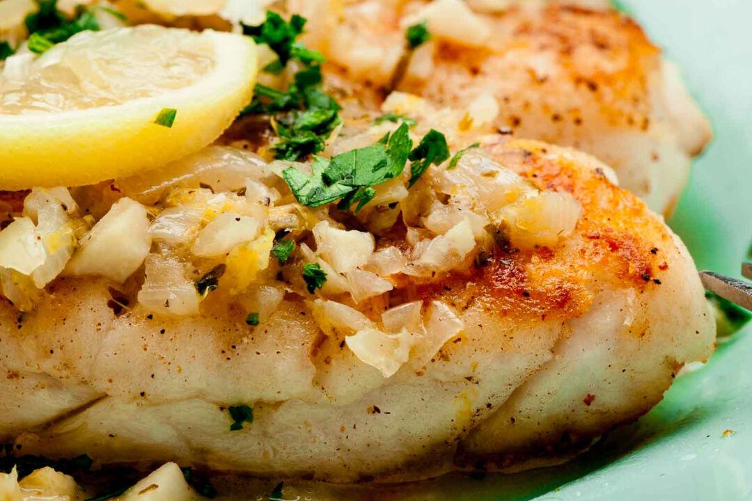 White Fish With Lemon Butter Sauce