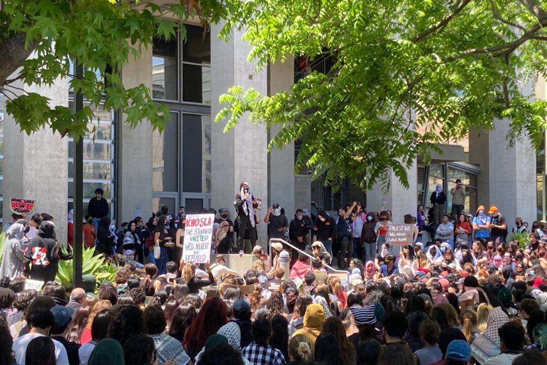 After Arrests at Encampment, UCSD Protesters Call for Chancellor to Resign