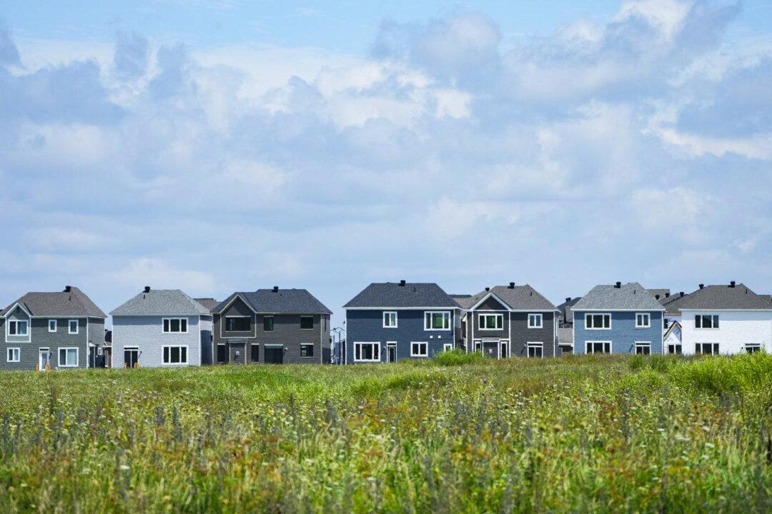 Regulations, ‘Fragmented’ Construction Sector Holding Back Housing Starts: CMHC