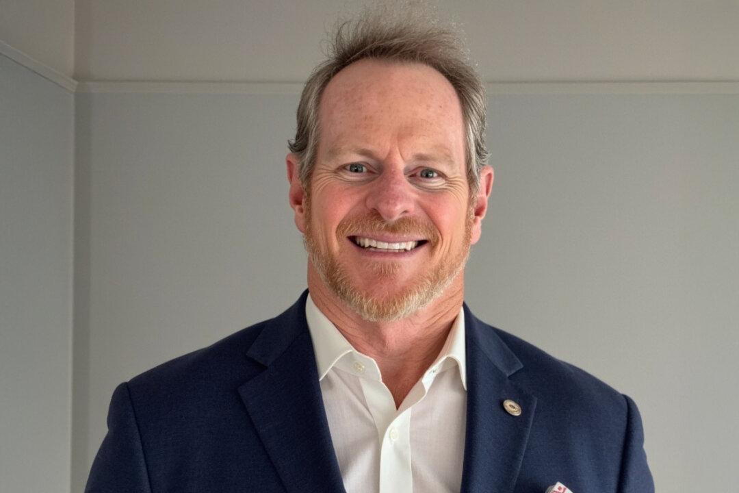 Beyond the Battlefield: Former SEAL Embraces Mission to Help Others