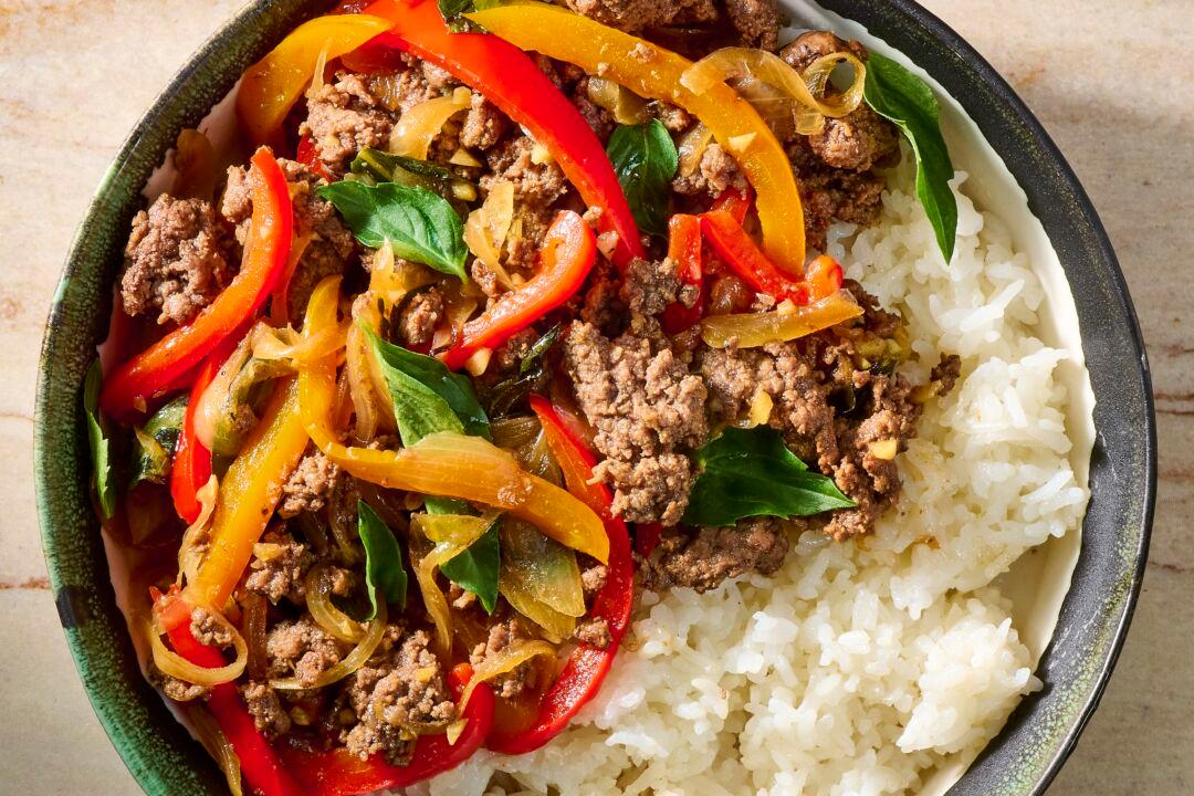 Too Tired to Cook? Make This Impossibly Flavorful 1-Pan Dinner