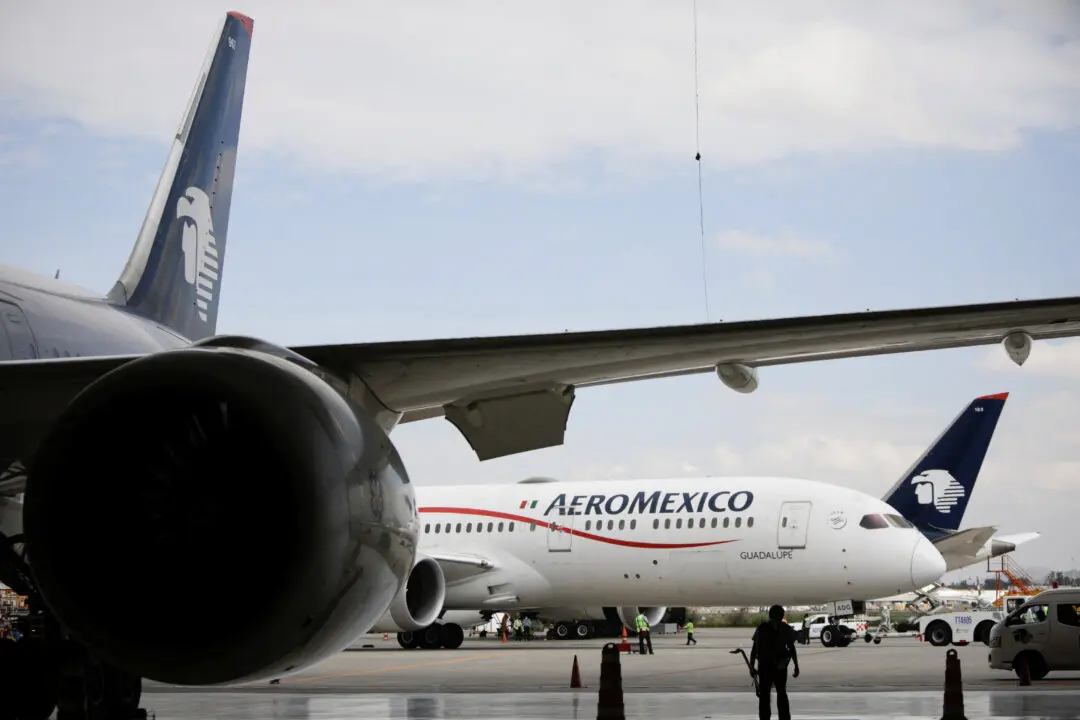 Delta, Aeromexico Ask Court to Block Trump Order Forcing End to Joint Venture