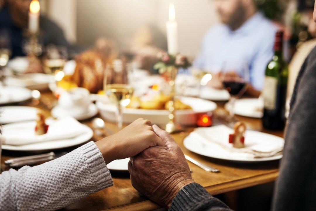 How to Remain Grounded and Thankful Amid the Chaos